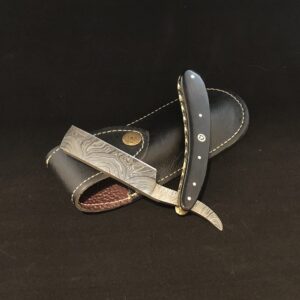 Handmade Damascus Straight Razor - Black Bone